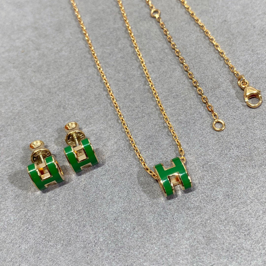 [⭐Maelin]POP H GREEN NECKLACE SILVER AND GOLD