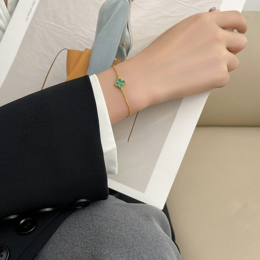 [⭐Maelin]CLOVER BRACELET MALACHITE 1 MOTIF