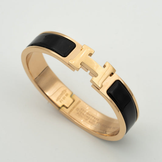 [⭐Maelin]H BLACK BRACELET