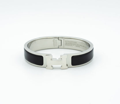 [⭐Maelin]H BLACK BRACELET