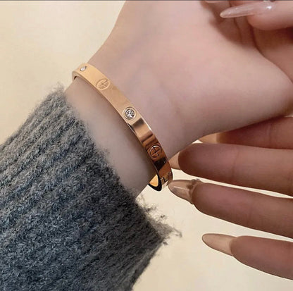 [⭐Maelin] 2026 RAINBOW LOVE BRACELET 6.1MM  10 DIAMONDS