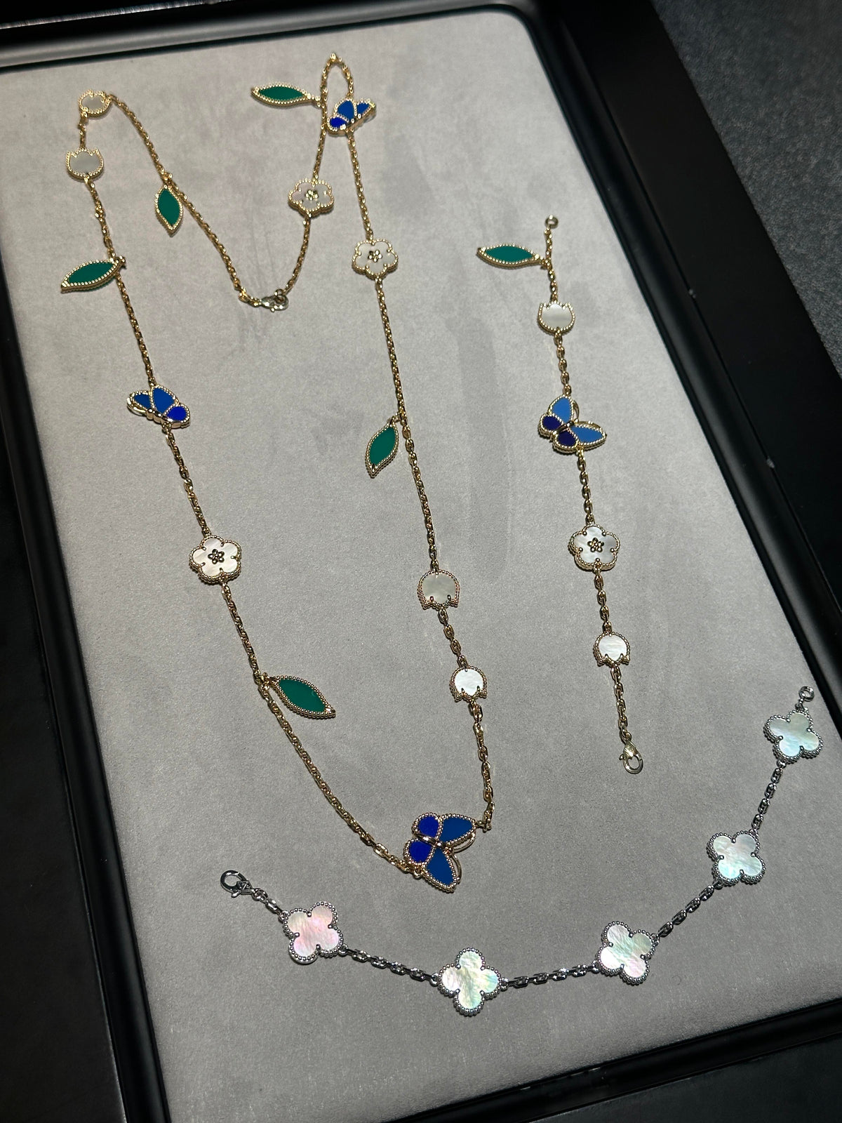 [⭐Maelin] 26 NEW CLOVER 15 MOTIFS LUCKY NECKLACE
