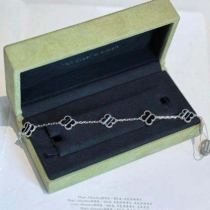 [⭐Maelin] CLOVER 5 MOTIF PULSAR STONE BRACELET COLLECTION