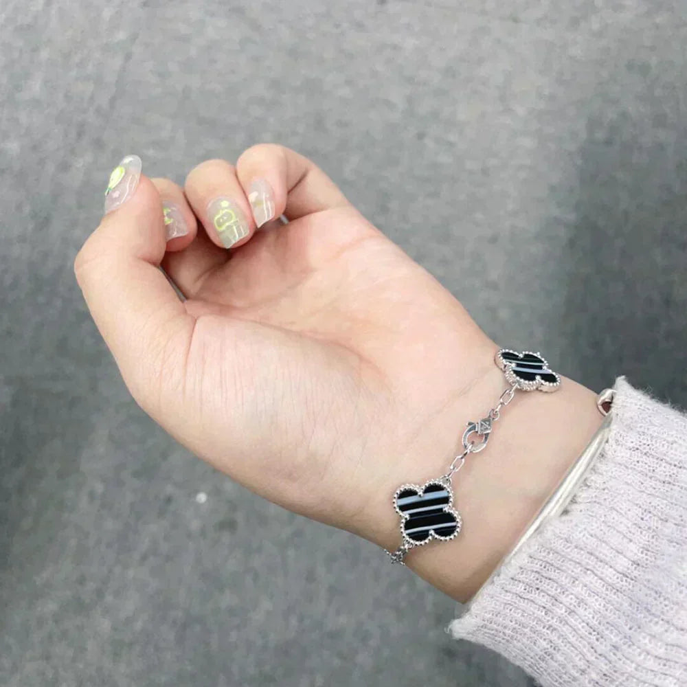 [⭐Maelin] CLOVER 5 MOTIF PULSAR STONE BRACELET COLLECTION