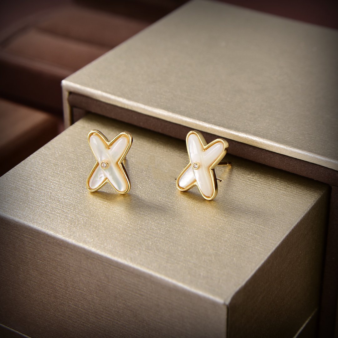 [⭐Maelin]JEUX DE WHITE MOP GOLD DIAMOND EARRINGS