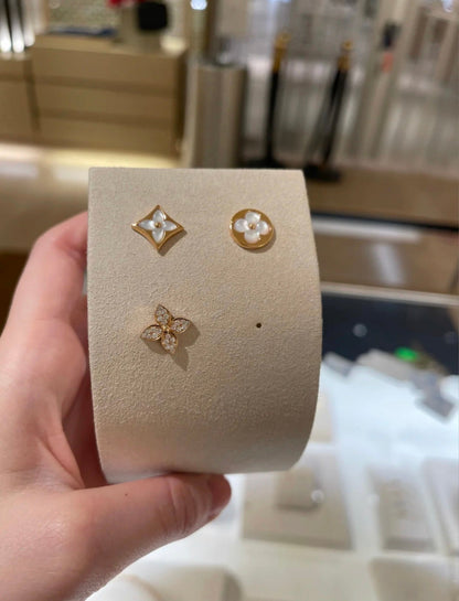 [⭐Maelin]STAR BLOSSOM STUD EARRINGS PINK GOLD DIAMONDS