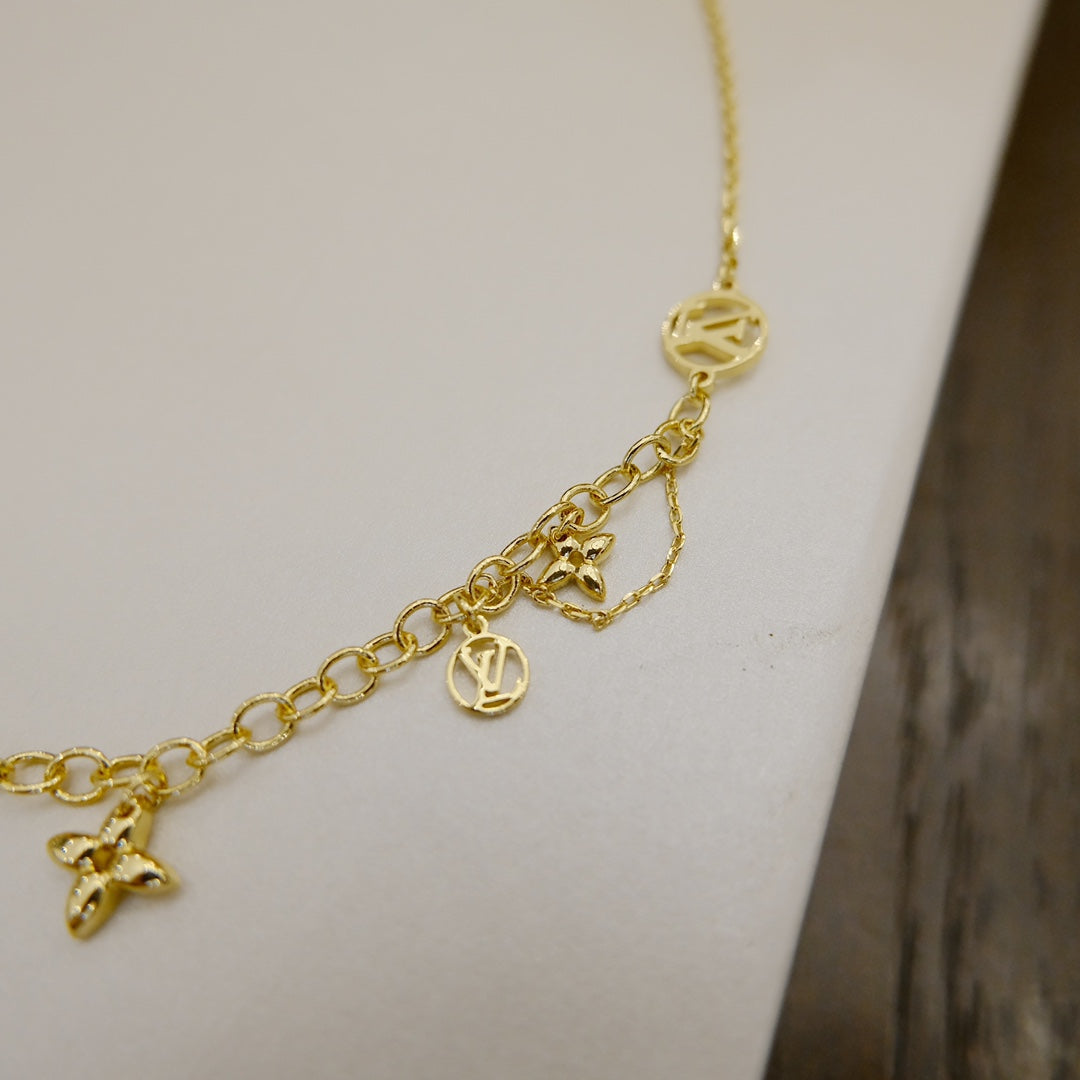 [⭐Maelin]BLOOMING SUPPLE NECKLACE BRASS