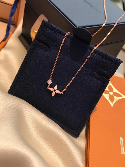 [⭐Maelin]BLOSSOM PENDANT PINK GOLD AND DIAMOND
