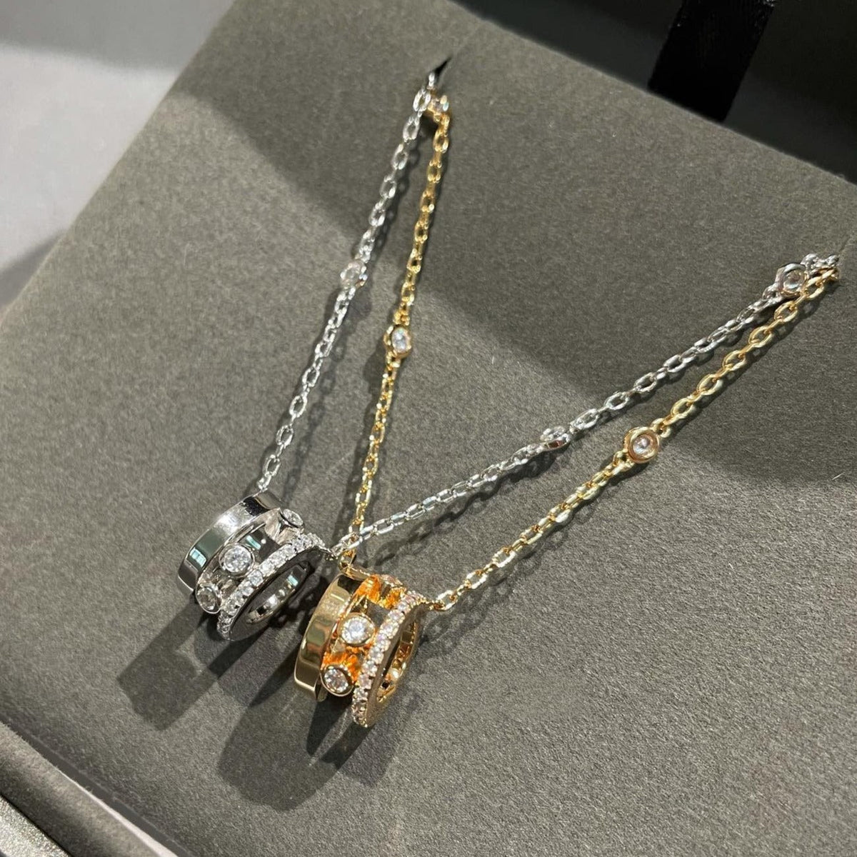 [⭐Maelin]CHAIN MOVE ROMANE PEDAND NECKLACE