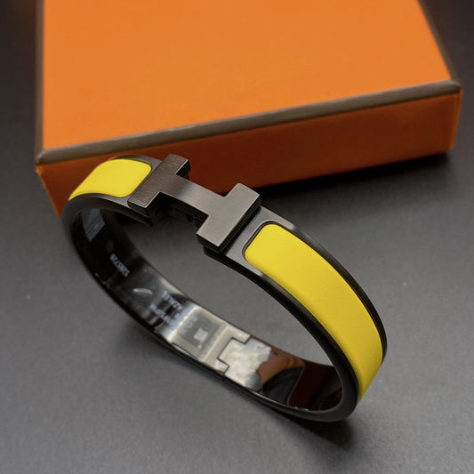 [⭐Maelin]CLIC HM SO BLACK YELLOW BRACELET
