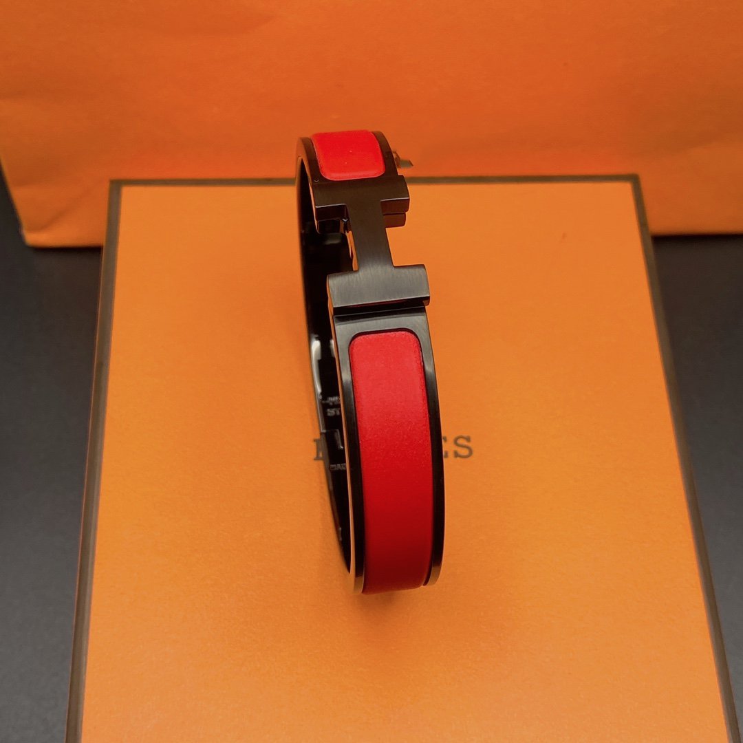 [⭐Maelin]CLIC HM SO BLACK RED BRACELET