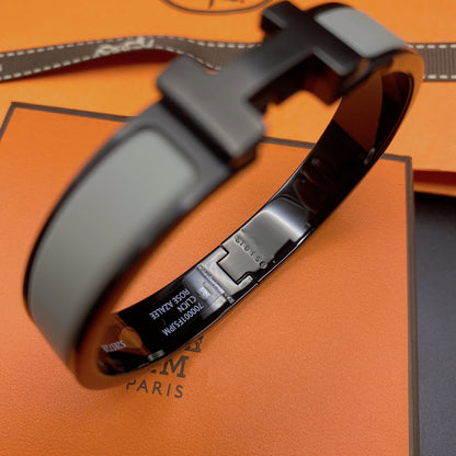 [⭐Maelin]CLIC HM SO BLACK GREY BRACELET