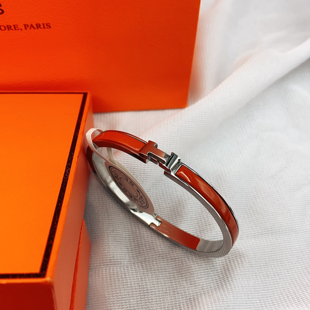 [⭐Maelin]CLASSIC HM CLIC RED 8MM ENAMEL BRACELET