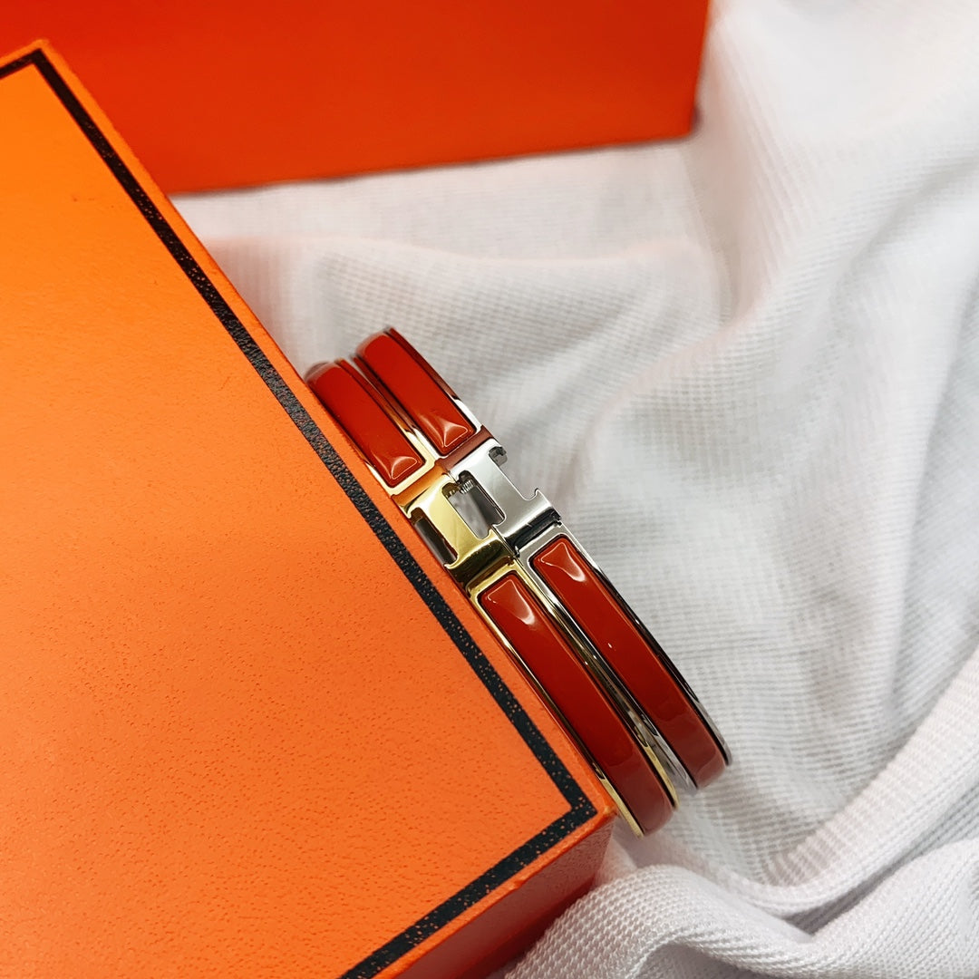 [⭐Maelin]CLASSIC HM CLIC RED 8MM ENAMEL BRACELET