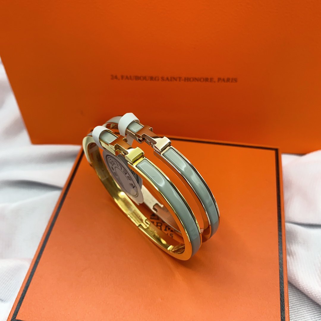 [⭐Maelin]CLASSIC HM CLIC GREEN 8MM ENAMEL BRACELET