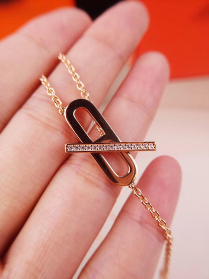 [⭐Maelin]HM FIRE PIG NOSE NECKLACE TRENDY STREET