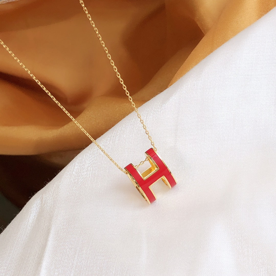 [⭐Maelin]HM CLIC RED ENAMEL GOLD NECKLACE