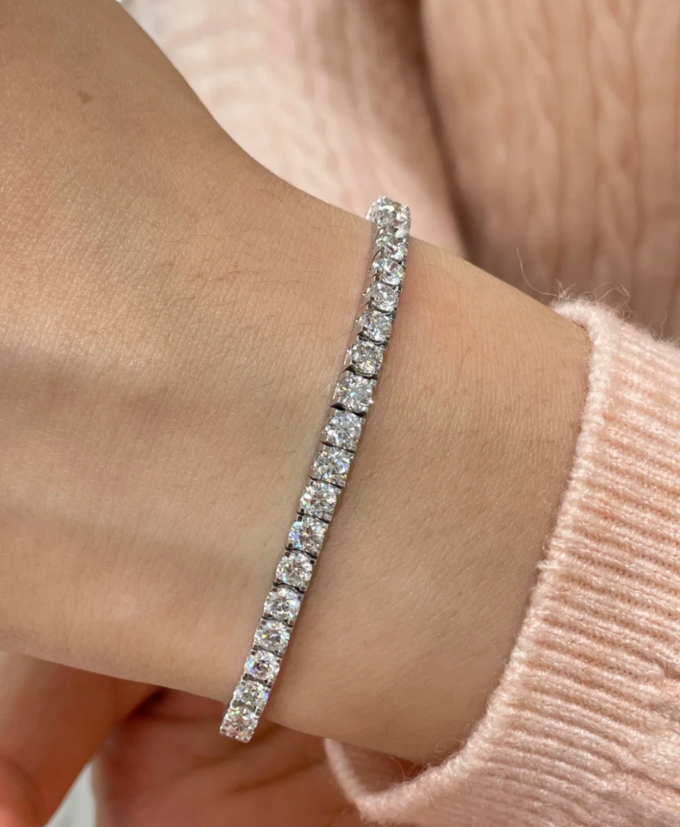 [⭐Maelin]  CLASSIC BASEBALL BRACELAT, 52 DIAMOND