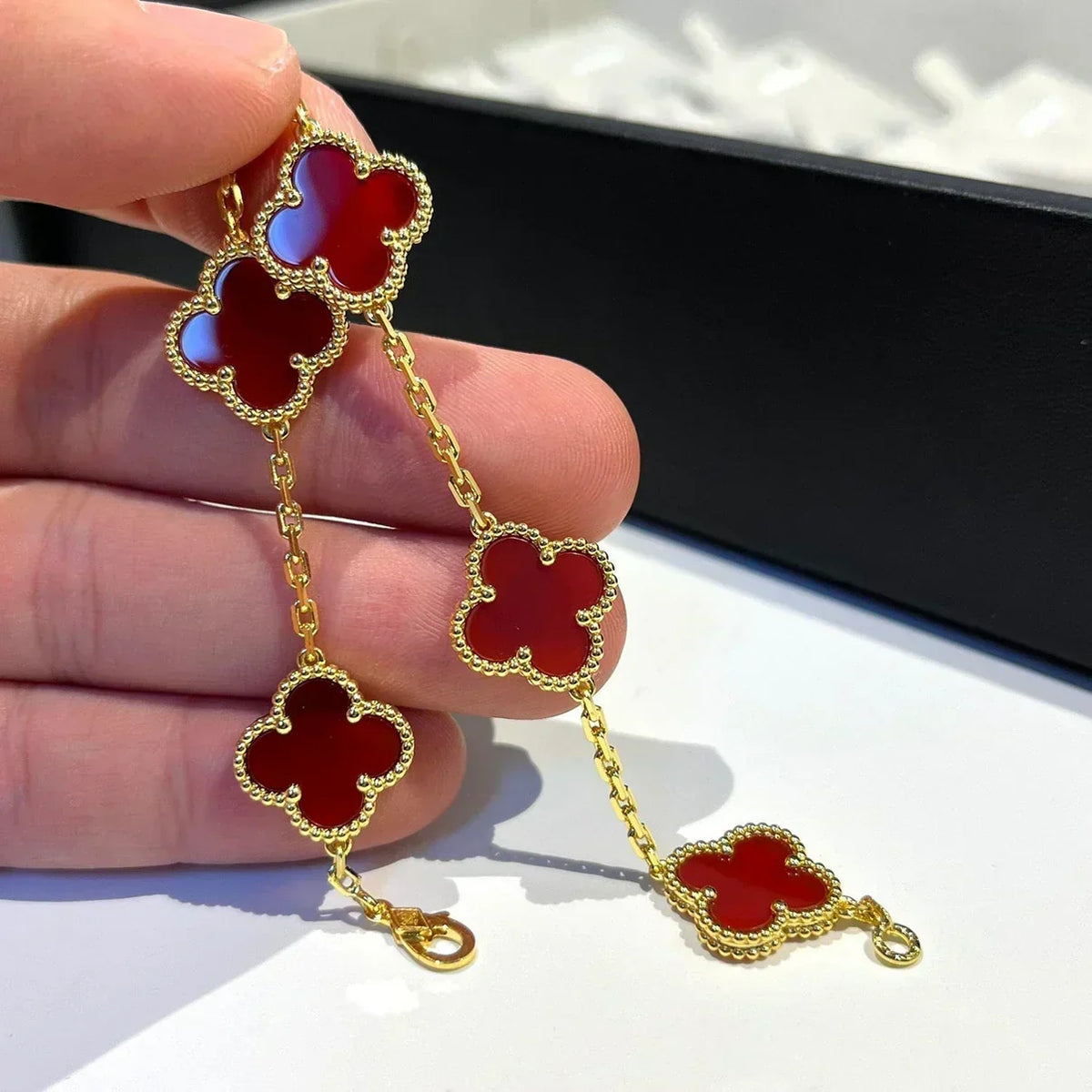 [⭐Maelin] CLOVER 5 MOTIF RED CORNELIAN BRACELET COLLECTION