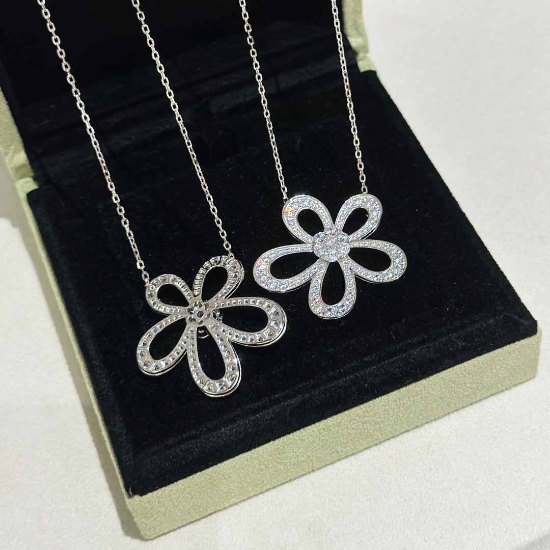 [⭐Maelin]FLOWERLACE NECKLACE FULL DIAMONDS