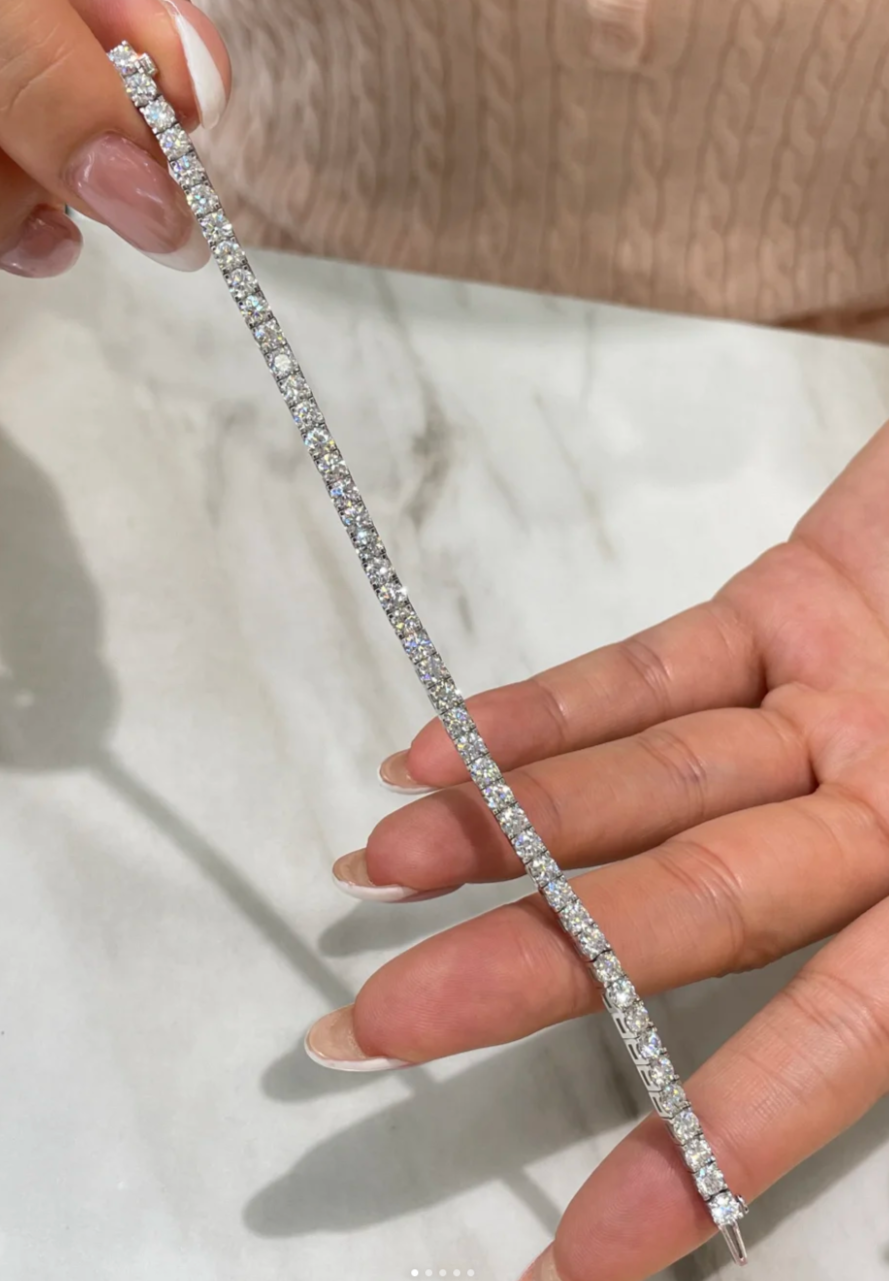 [⭐Maelin]  CLASSIC BASEBALL BRACELAT, 52 DIAMOND