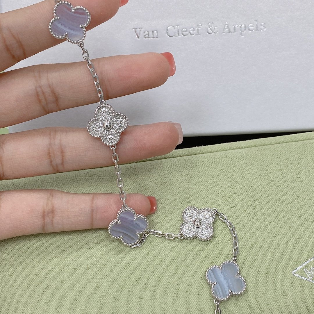 [⭐Maelin] CLOVER 5 MOTIF PURPLE CHALCEDONY BRACELET COLLECTION