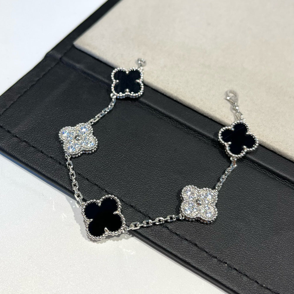 [⭐Maelin] CLOVER 5 MOTIF ONYXS BRACELET COLLECTION