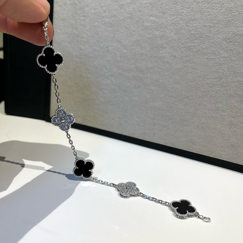 [⭐Maelin] CLOVER 5 MOTIF ONYXS BRACELET COLLECTION