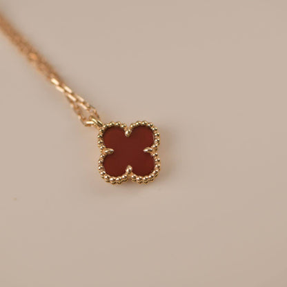 [⭐Maelin]CLOVER MINI 9.5MM WHITE CARNELIANS NECKLACE