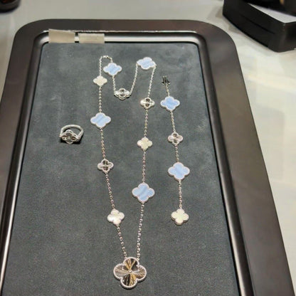 [⭐Maelin]DETACHABLE CLOVER 15(11+4) FLOWER SILVER NECKLACE SET