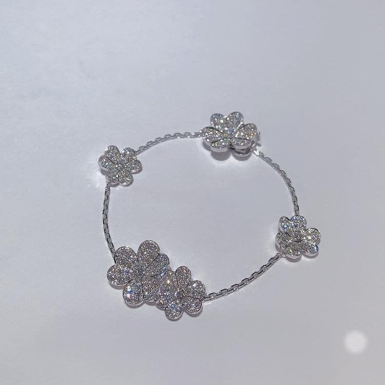 [⭐Maelin]FRIVOLE SILVER 5 FLOWERS BRACELET