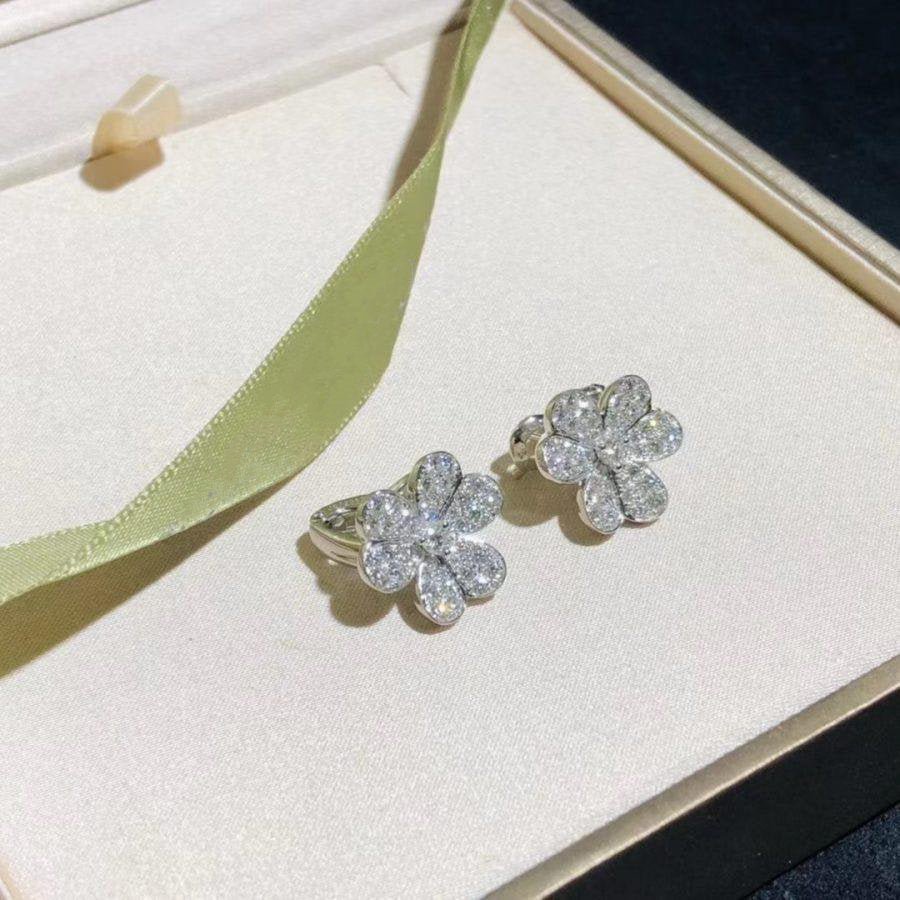 [⭐Maelin]FRIVOLE SILVER FLOWER DIAMOND EARRINGS