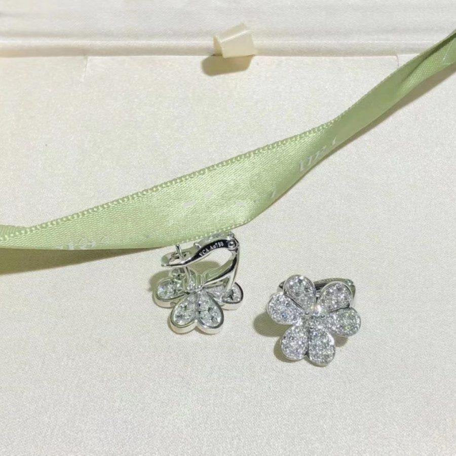 [⭐Maelin]FRIVOLE SILVER FLOWER DIAMOND EARRINGS