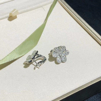 [⭐Maelin]FRIVOLE SILVER FLOWER DIAMOND EARRINGS