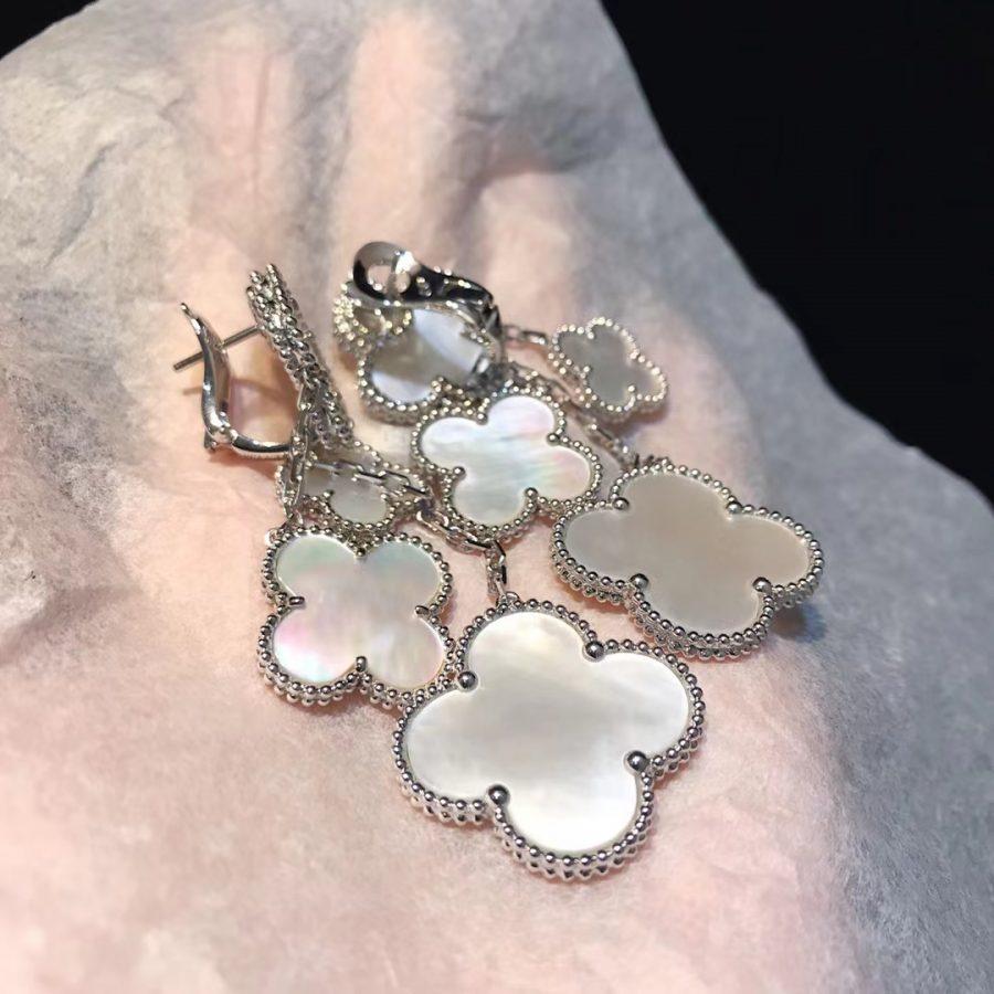 [⭐Maelin]CLOVER EARRINGS WHITE MOP 4 MOTIFS SILVER