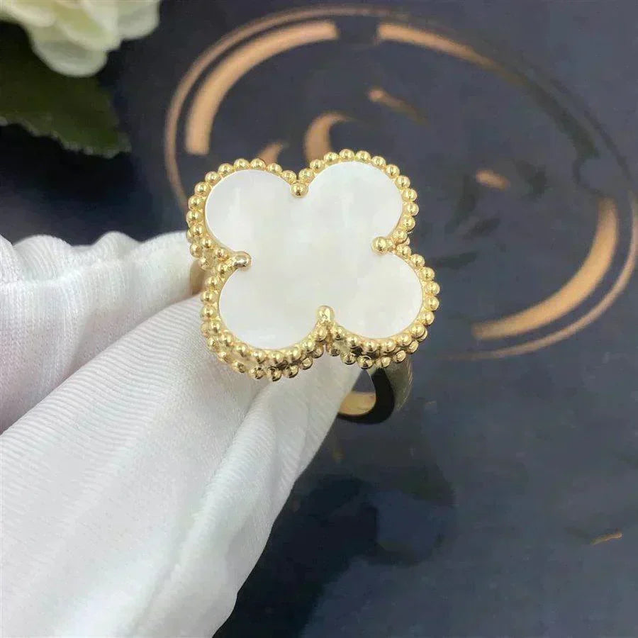 [⭐Maelin]CLOVER WHITE MOP RING