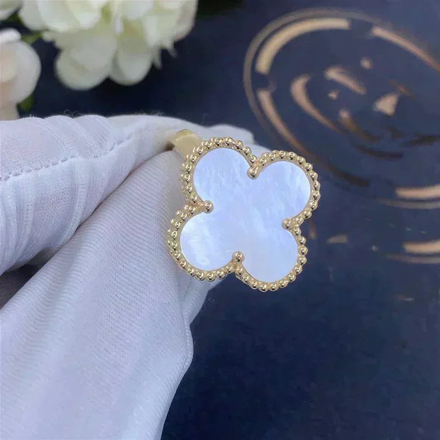 [⭐Maelin]CLOVER WHITE MOP RING