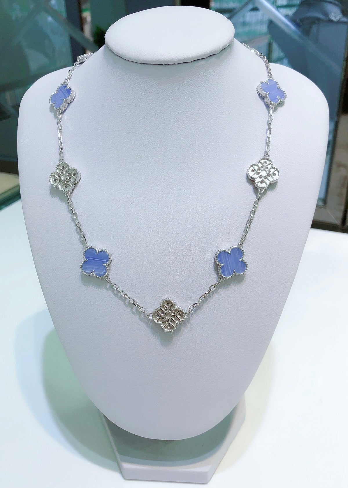 [⭐Maelin]CLOVER 10 MOTIFS CHALCEDONY DIAMONDS SILVER NECKLACE