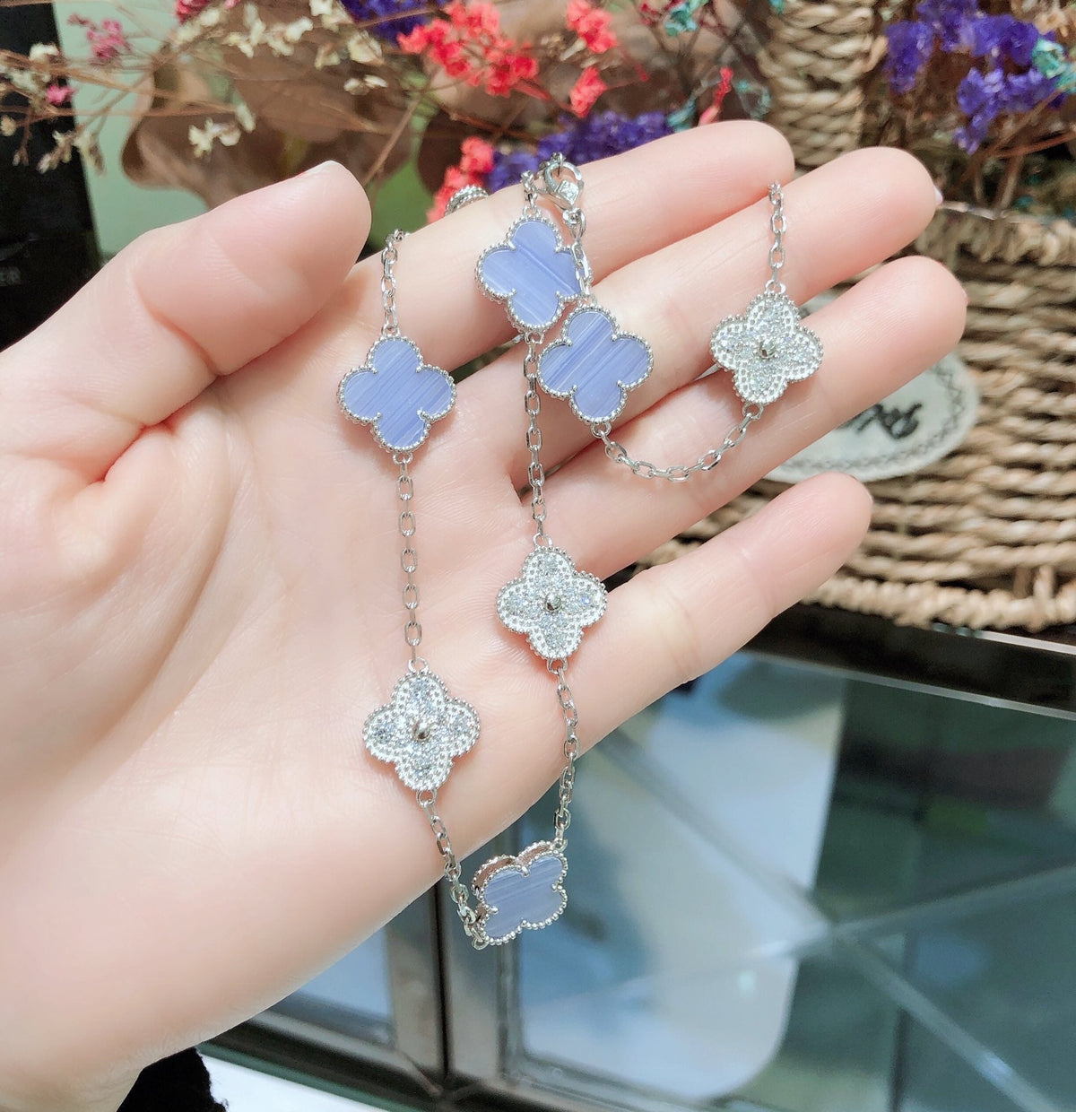 [⭐Maelin]CLOVER 10 MOTIFS CHALCEDONY DIAMONDS SILVER NECKLACE